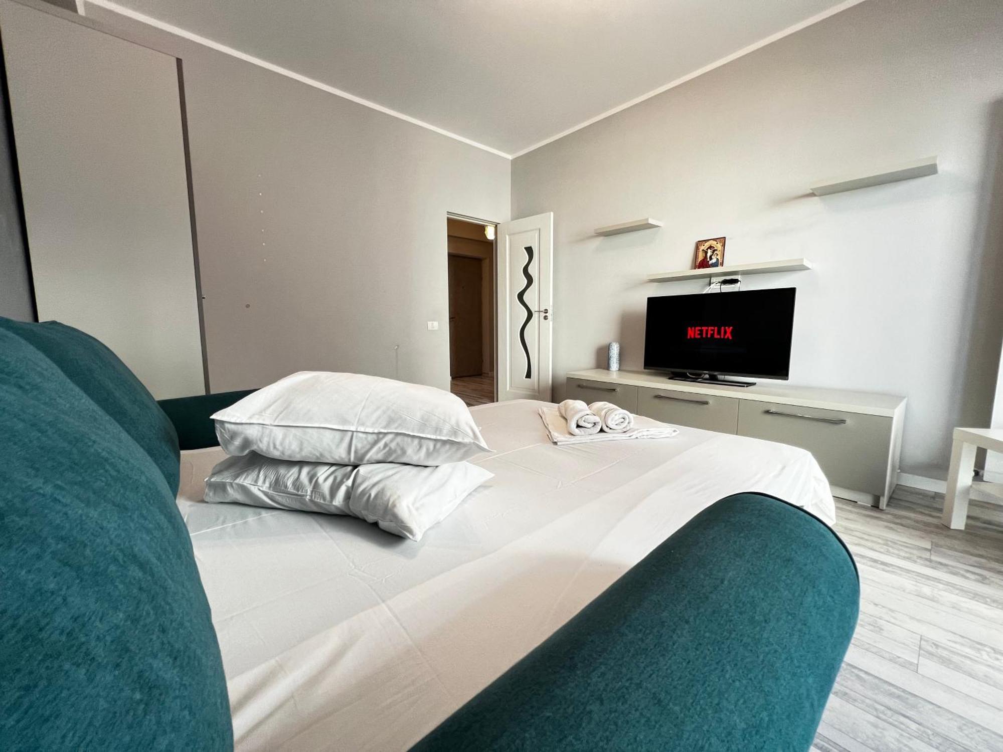 Grand Mamaia Lake Apartments 콘스탄차 외부 사진