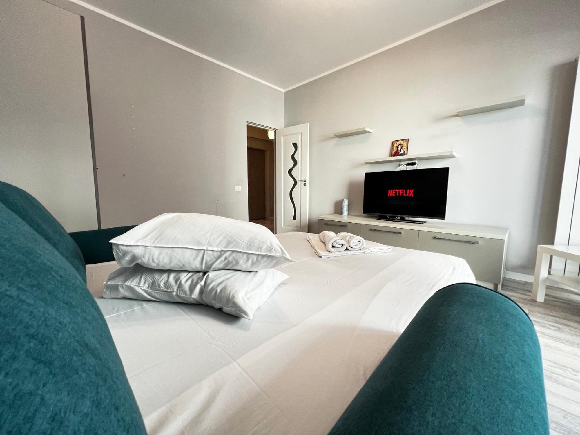 Grand Mamaia Lake Apartments 콘스탄차 외부 사진