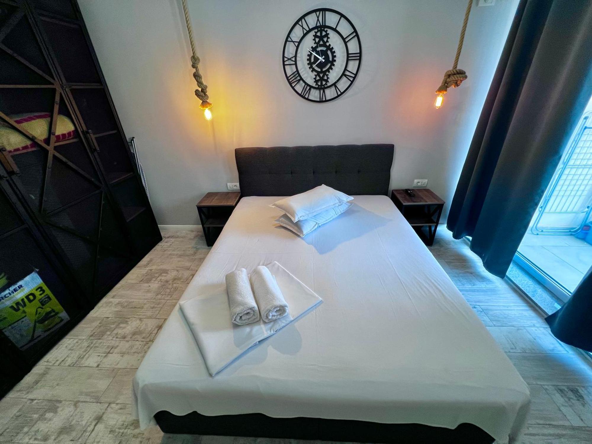 Grand Mamaia Lake Apartments 콘스탄차 외부 사진